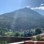 Casa Pedravedra 게스트하우스 *