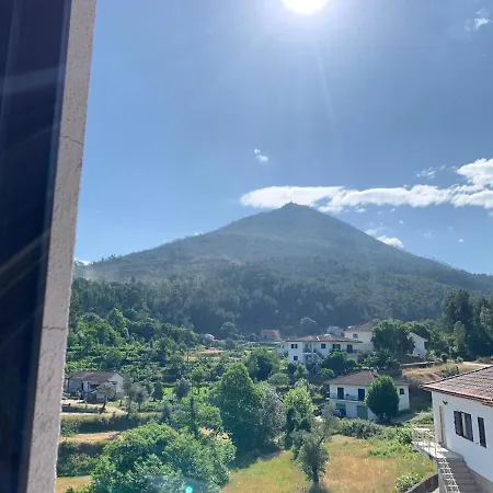 Casa Pedravedra Penzion *