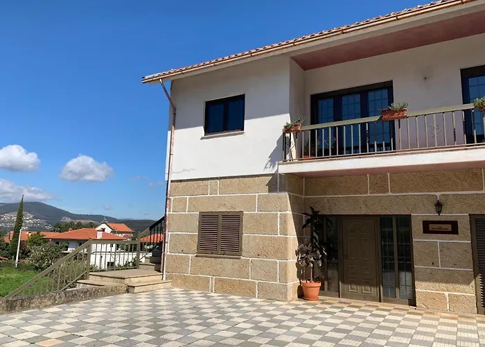 Casa Pedravedra Guest house *