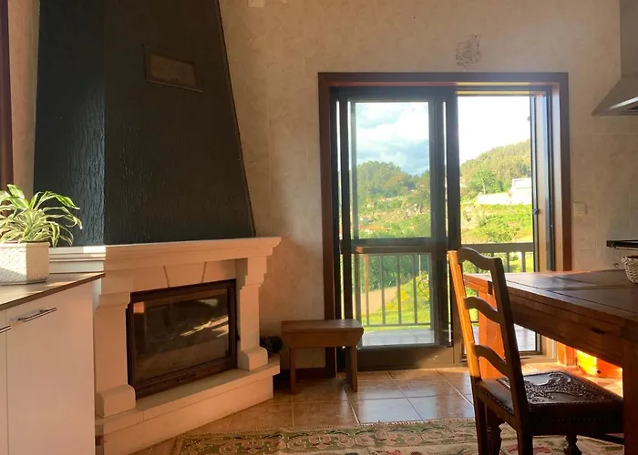 Casa Pedravedra 게스트하우스 *