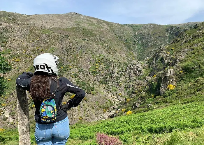 Casa Pedravedra * 몬딤데바스토